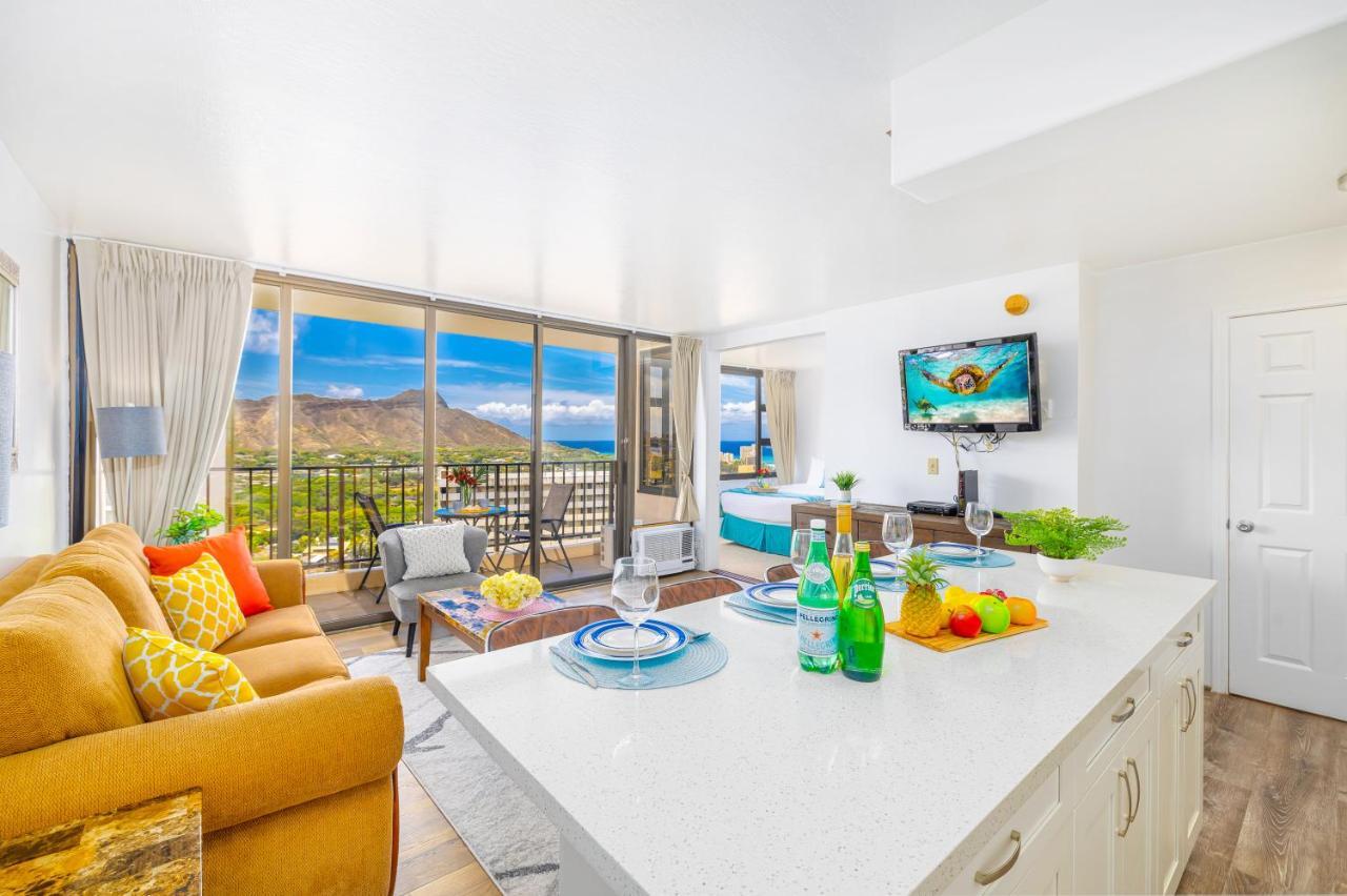 Beautiful Ocean And Diamond Head Views With Parking Apartamento Honolulu Exterior foto