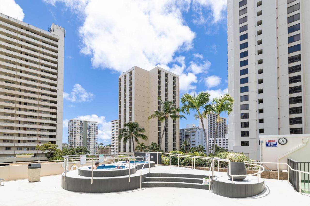 Beautiful Ocean And Diamond Head Views With Parking Apartamento Honolulu Exterior foto